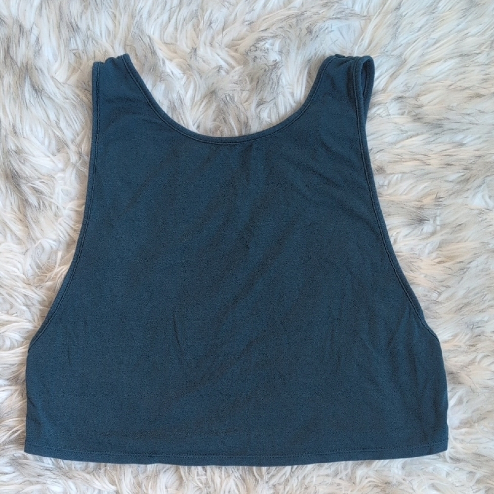 BuffBunny Cross Back Crop Tank Top, Small
